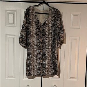 Chic Black and White Patterned Mini Dress